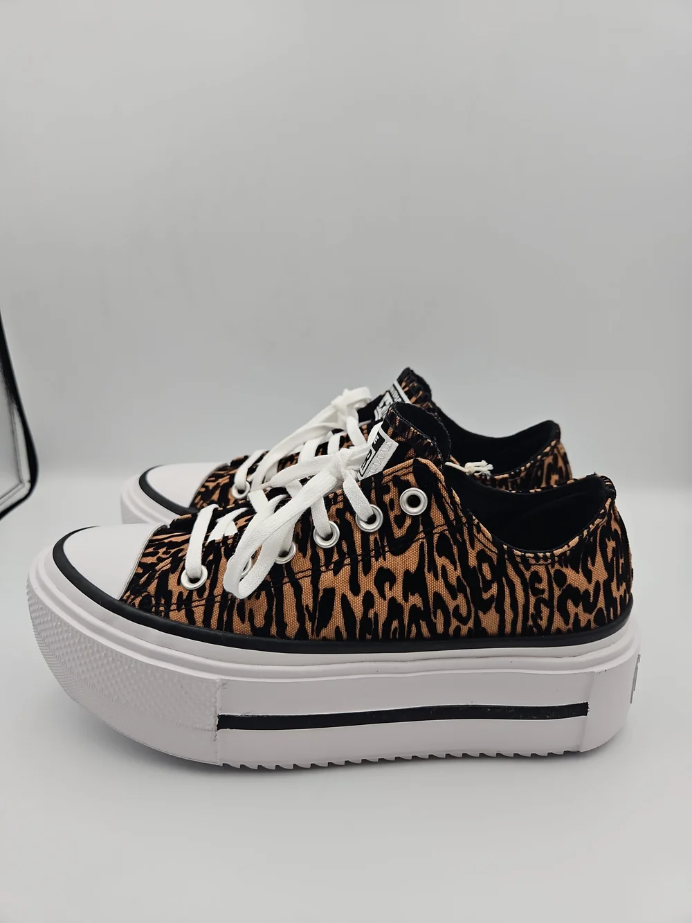 Converse Leopard-Print Low-Top Platform Sneakers - Brown & Black - Picture 1 of 9